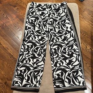 LOFT Monochrome Leaf Print Pants